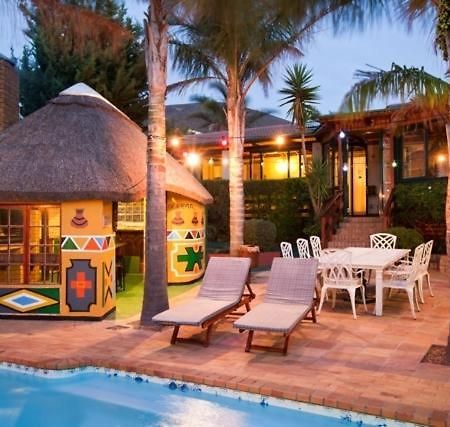 Plattekloof Annette Guesthouse מראה חיצוני תמונה